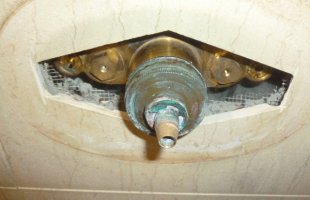 Shower valve 7.jpg