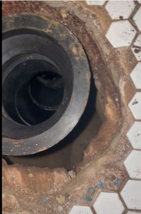 Toilet2.jpg