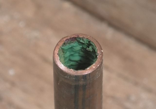 inside_copper_pipe.JPG