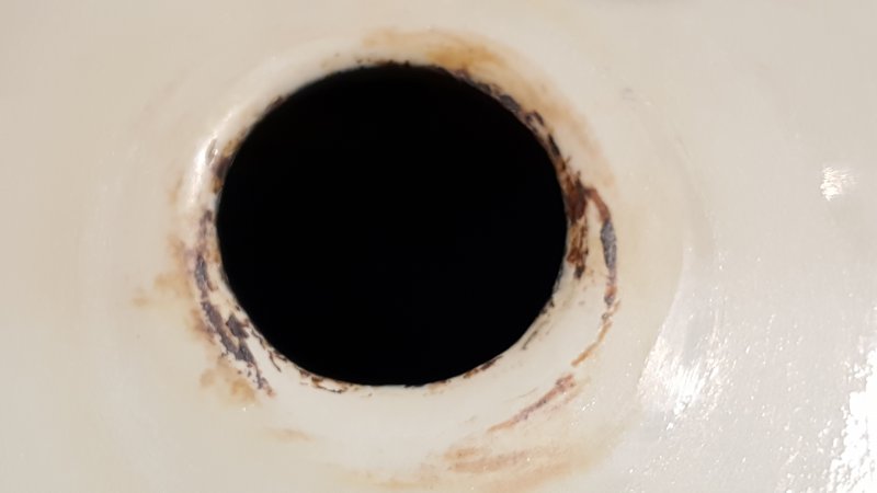 Kitchen sink rust and cracked enamel.jpg