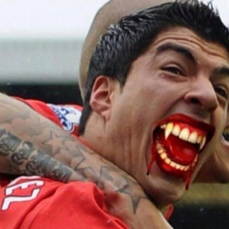 luis-suarez-mountings.jpg