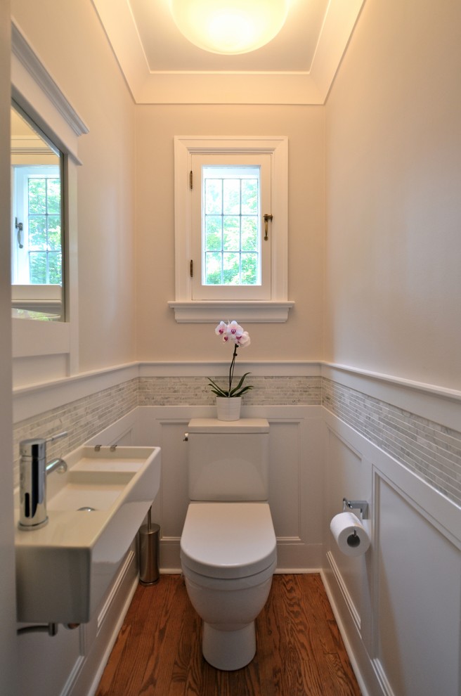 traditional-powder-room.jpg