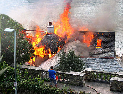 HouseFireDM1704_468x359.jpg