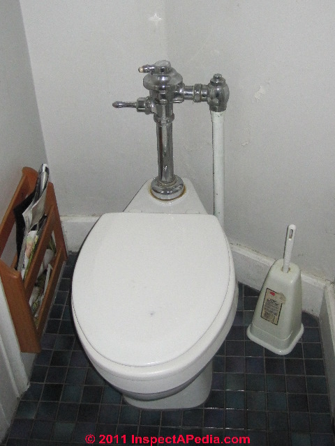 Flush_Toilet030_DJFs.jpg