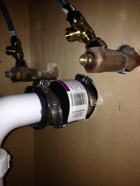 90123d1412791314-pvc-drain-two-sinks-one-drain-side-photo-rubber-coupling.jpg