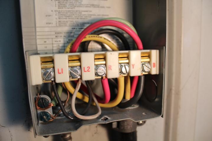 49502d1333040280-ot-wiring-well-pump-control-box-help-img_2028.jpg