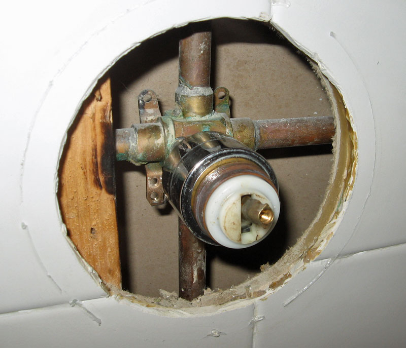 twisted-off-old-delta-600-shower-valve-terry-love-plumbing-advice