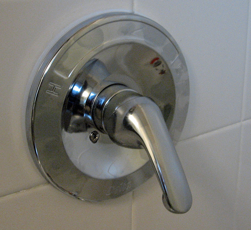 New trim for dated Delta 600 series Shower Fixture