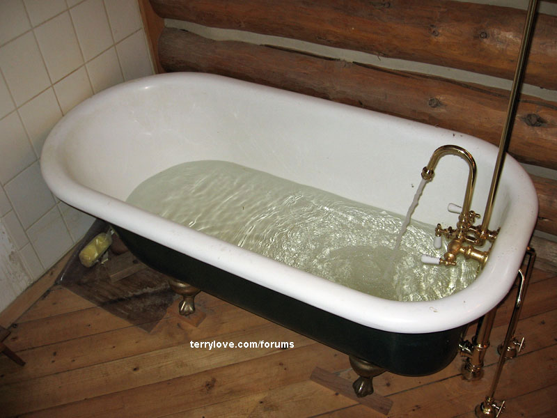 1920 clawfoot tub