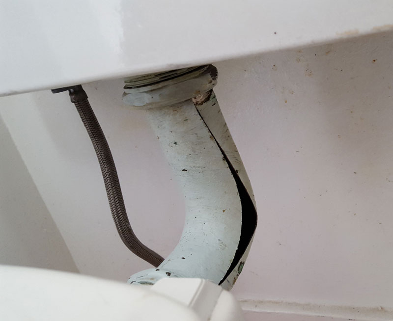 Toilet tank bolts leaking??  Terry Love Plumbing Advice & Remodel