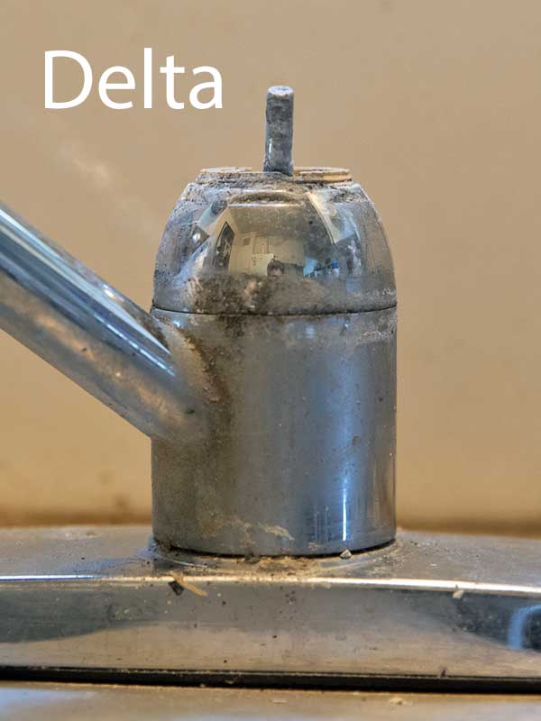 delta-kitchen-handle-repair-02.jpg