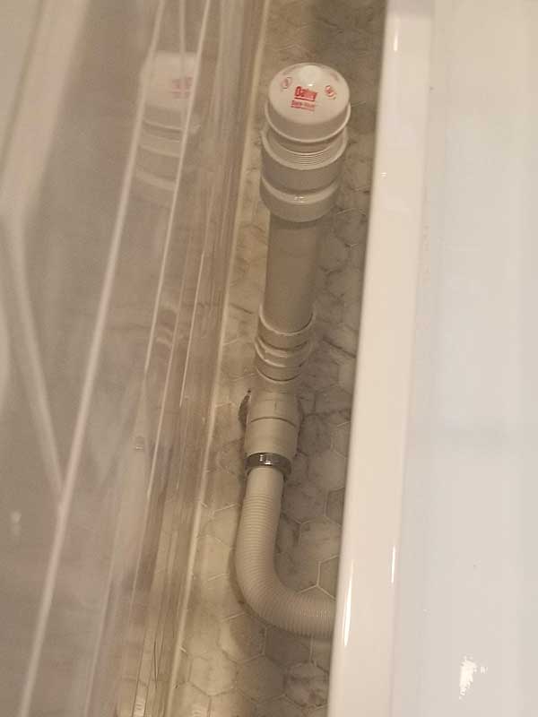 Bath tub drain assembly and how to replace it.  Terry Love Plumbing Advice  & Remodel DIY & Professional Forum