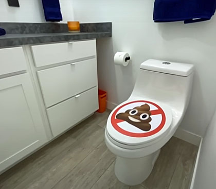 boxabl-toilet.jpg