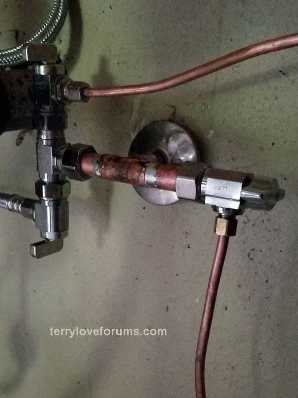 Use a Saddle Valve to Quickly Connect a Refrigerator Water Supply