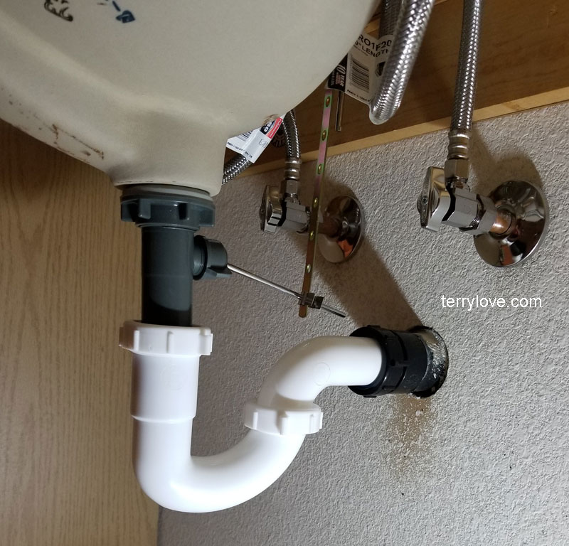 bathroom sink plumbing installation