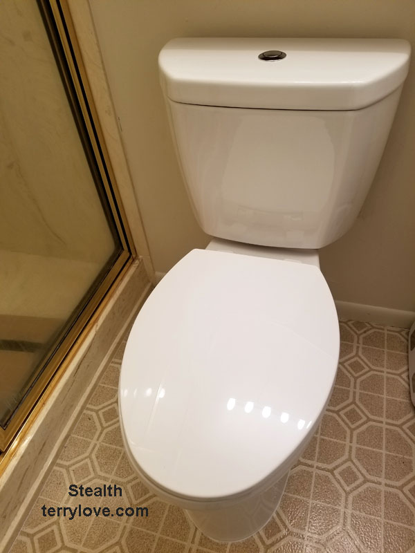 stealth-toilet-1.jpg