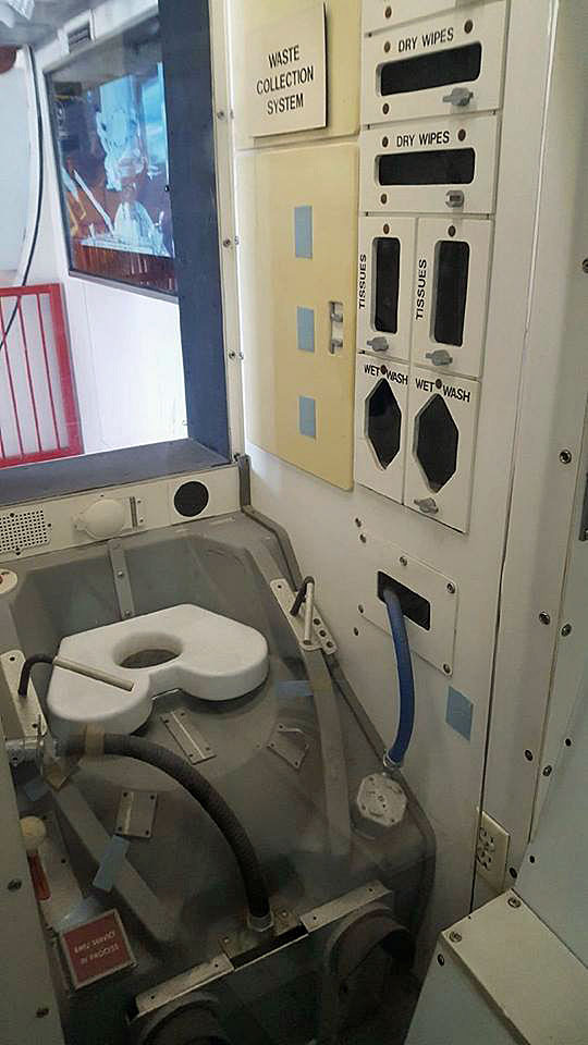 toilet-space-shuttle.jpg